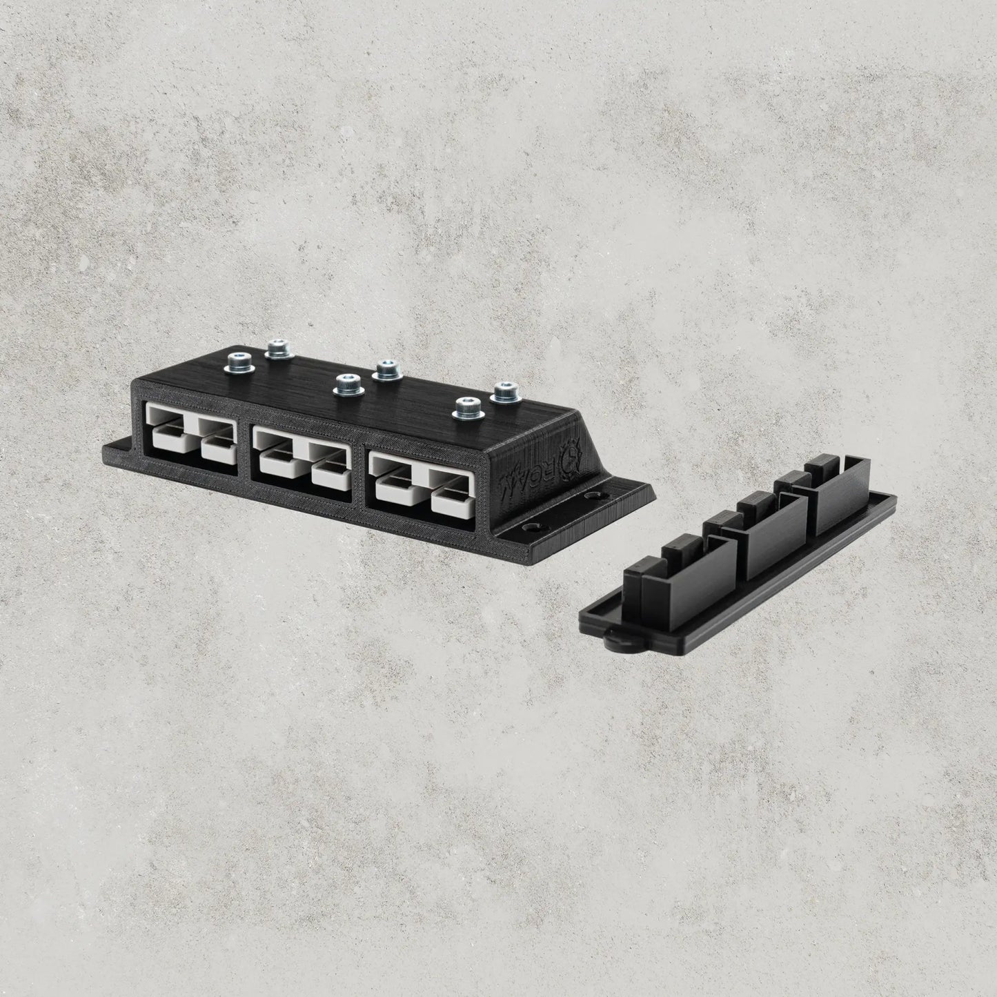 12V Triple Anderson Surface Mount with 50A Anderson Plugs ROAM GEAR