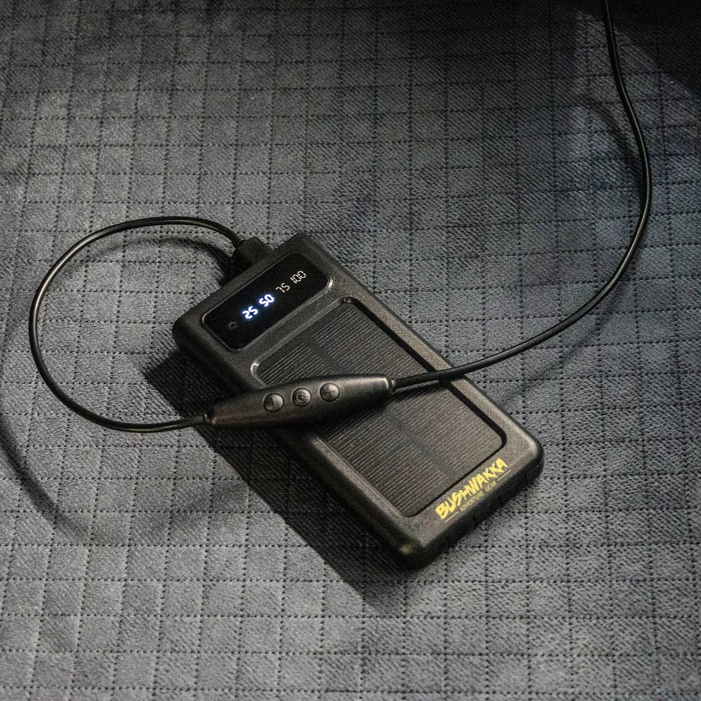 20 000 mAh Power Bank BUSHWAKKA ADVENTURE GEAR