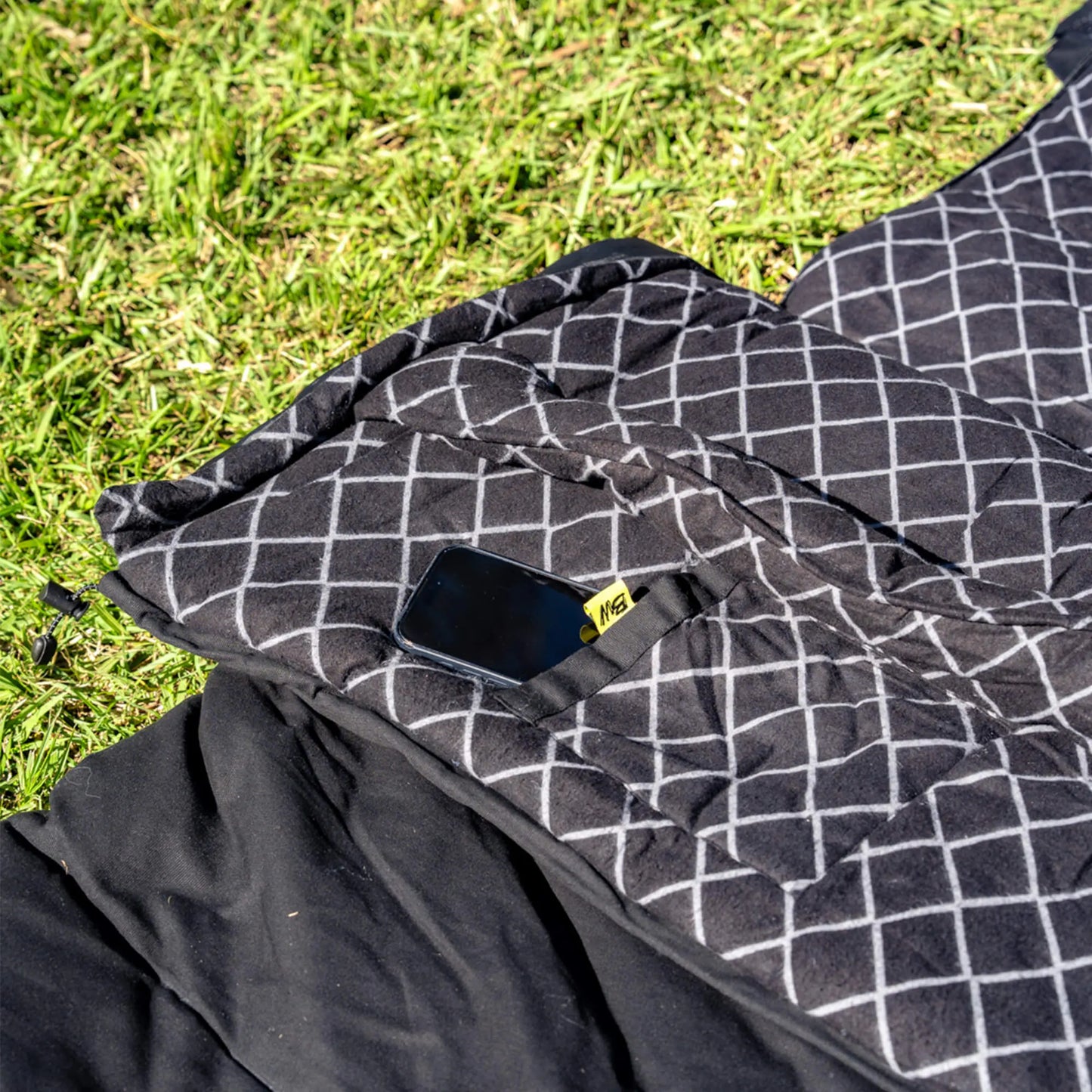 Bushwakka Sleeping Bag - Black