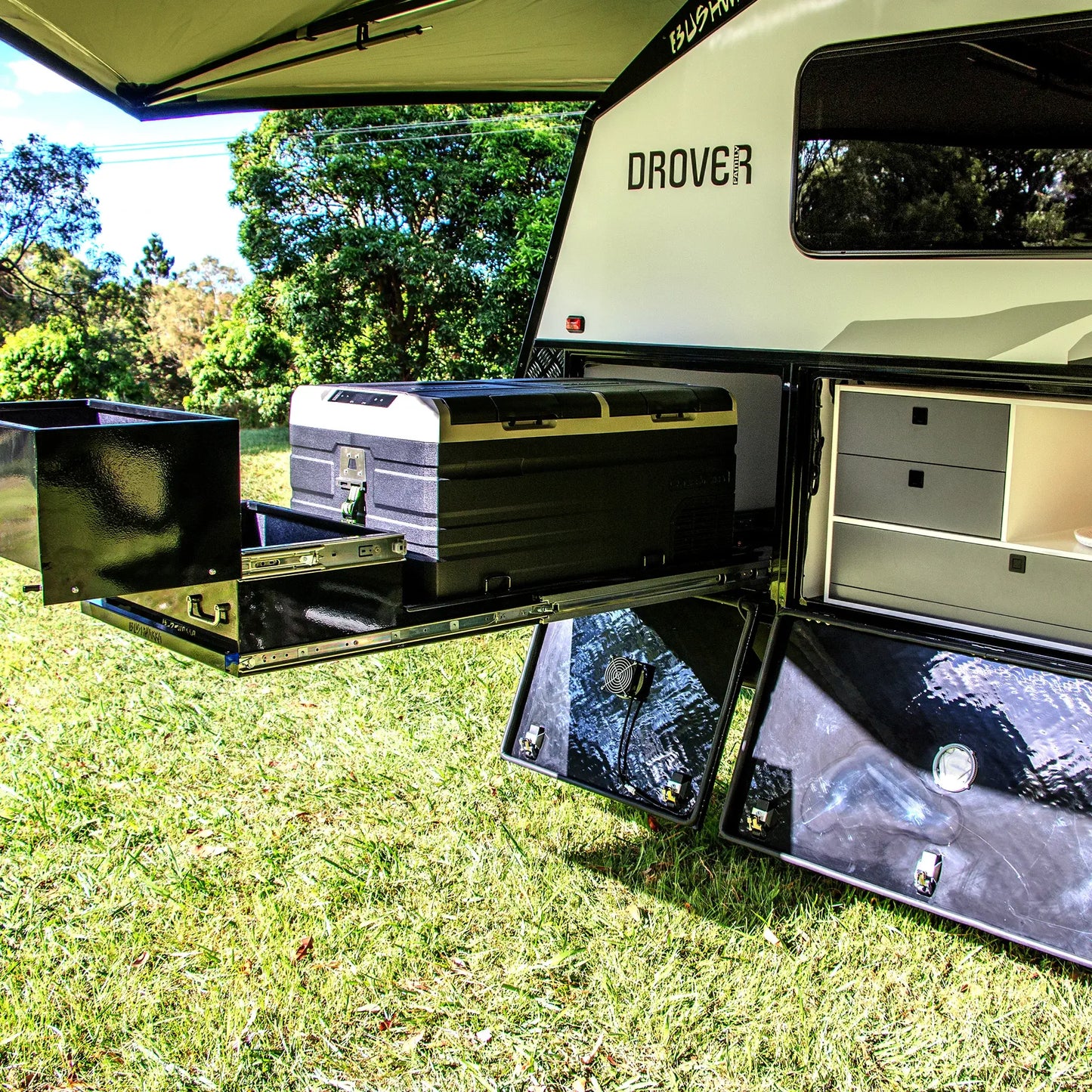 DROVER FAMILY - 16ft Camper