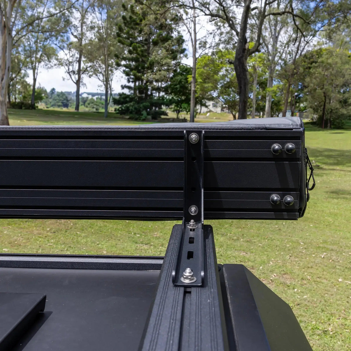 Falcon 360 XL Pro BUSHWAKKA ADVENTURE GEAR