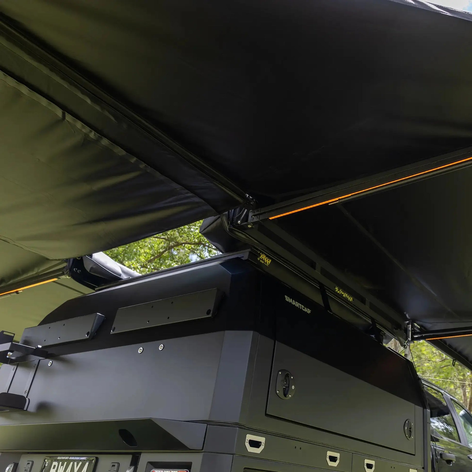 Falcon 360 Pro BUSHWAKKA ADVENTURE GEAR