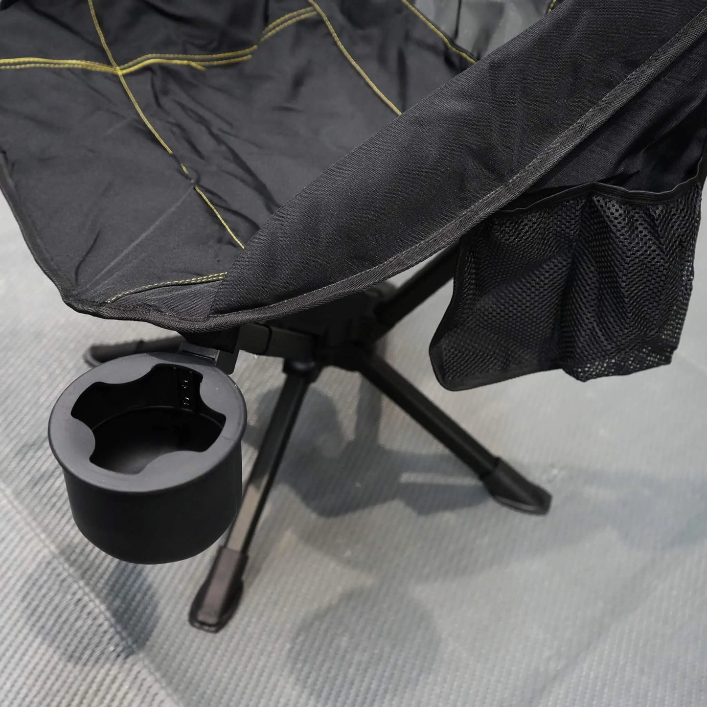 High 5 Chair with Cup Holder