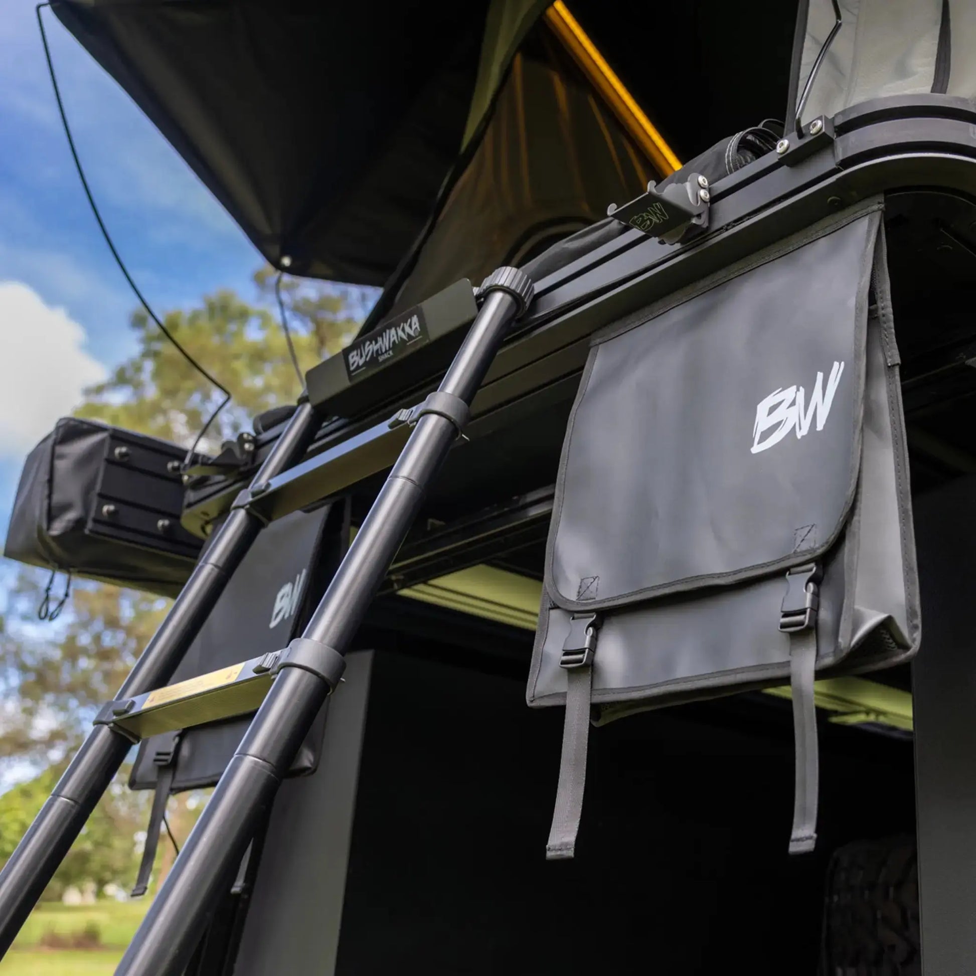 Shack BUSHWAKKA ADVENTURE GEAR