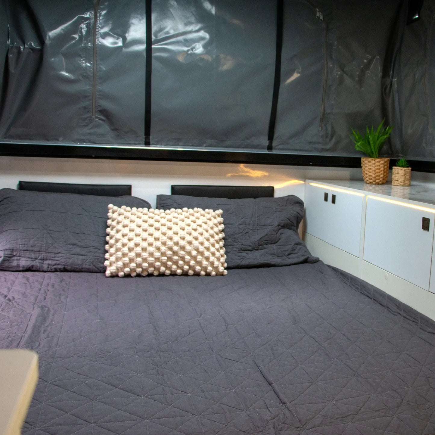 WEGO WD 12.6ft Camper